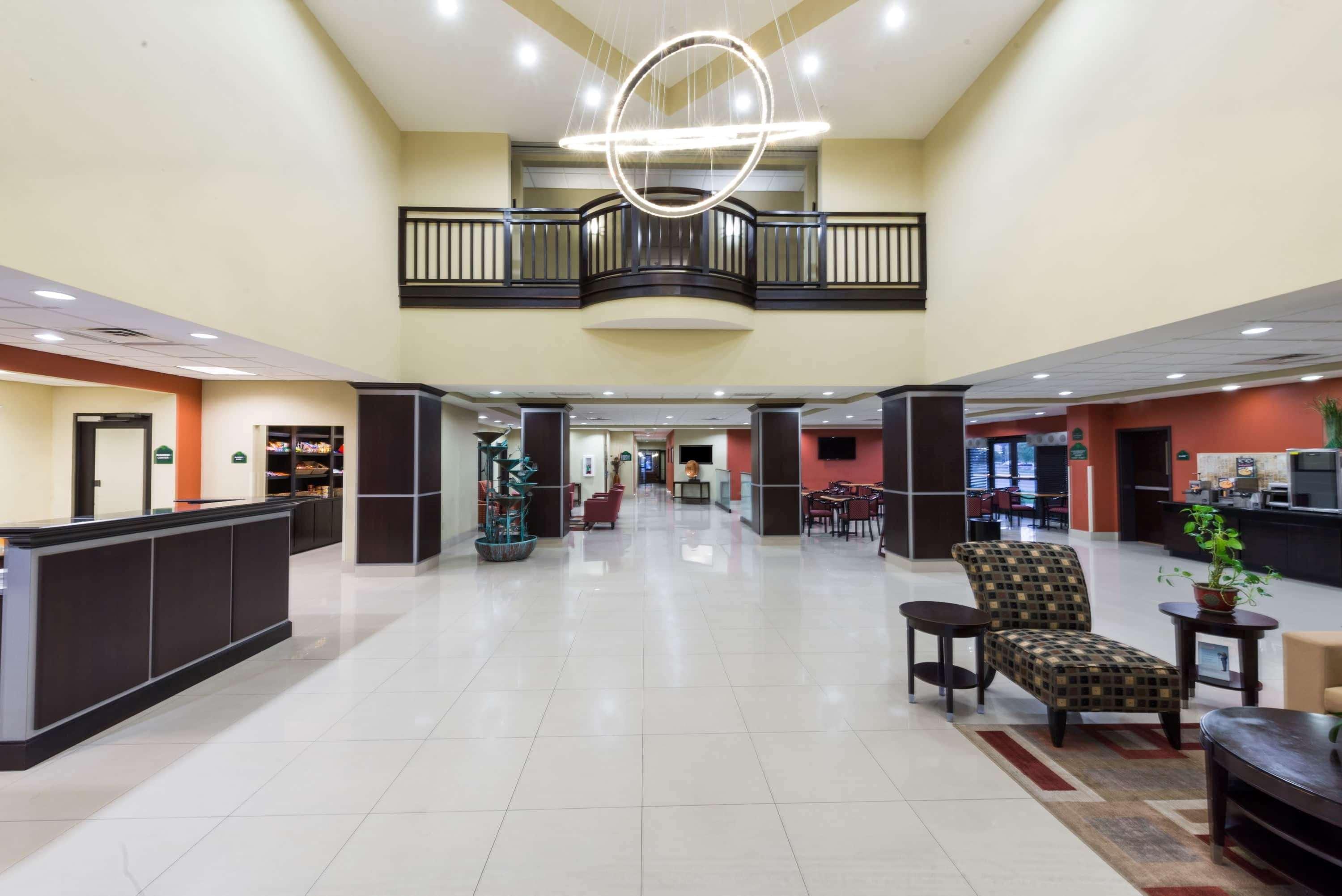 Wingate By Wyndham Lake Charles Casino Area Экстерьер фото