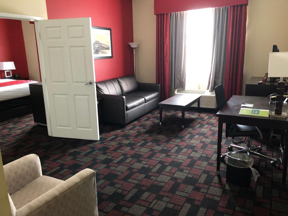 Wingate By Wyndham Lake Charles Casino Area Экстерьер фото